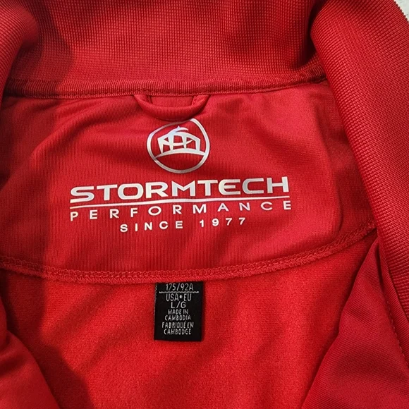 Large Red Stormtech Performance Budweiser Sweater NWT - Picture 4 of 5